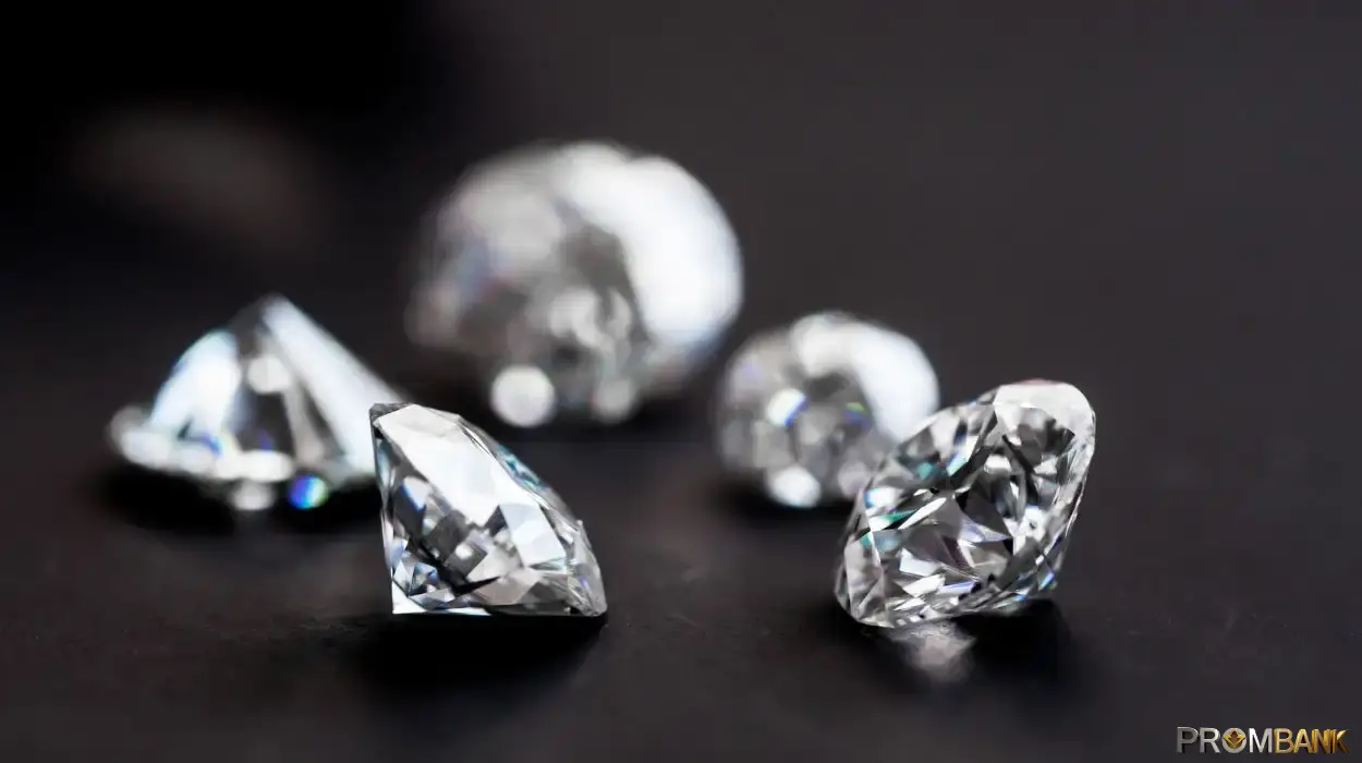 Moissanit a diament laboratoryjny i naturalny